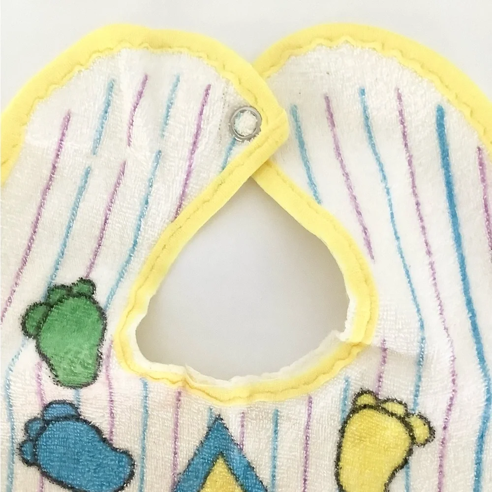 Vintage Retro 90’s Barney the Purple Dinosaur Baby Bib